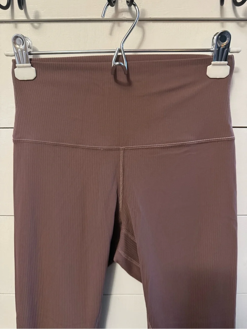 Lululemon Align™ High-Rise Ribbed Crop 23